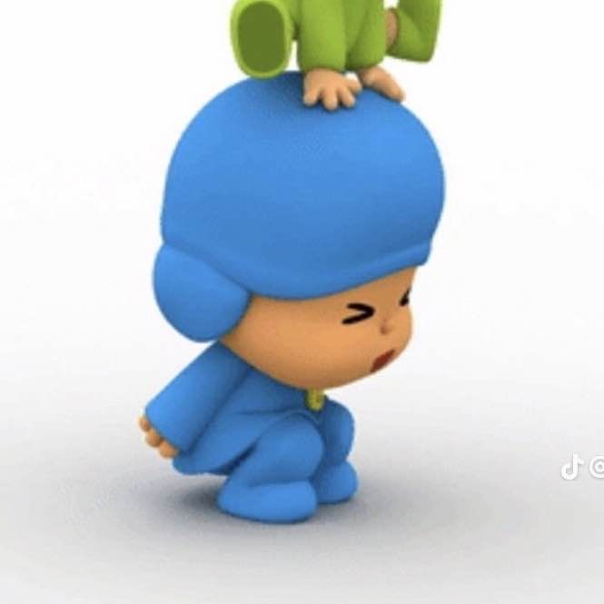 an animated baby is sitting on top of the head of another character in a blue outfit