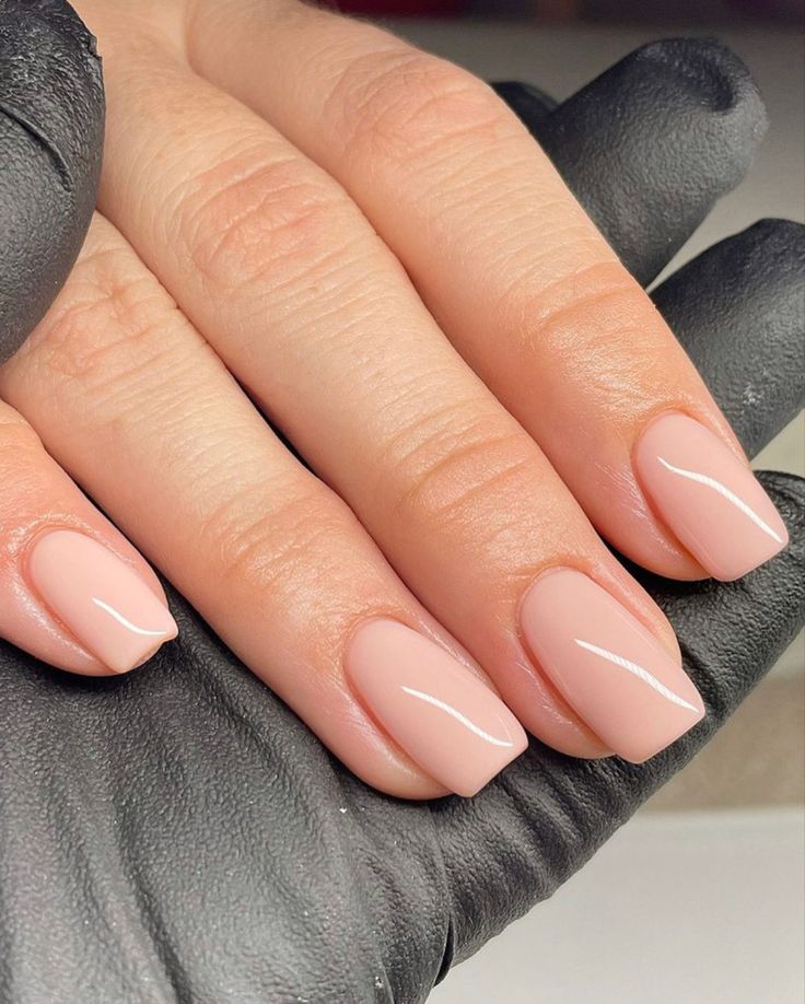 Short Gel Nails Clean Look, Gel Nail Plain Colors, Small Elegant Nails, Simple Real Nails, Tapered Squoval Nails, Squarvole Nails, Nude Nails Gel Short, Simple Acrylic Nails Squoval, Plain Neutral Nails