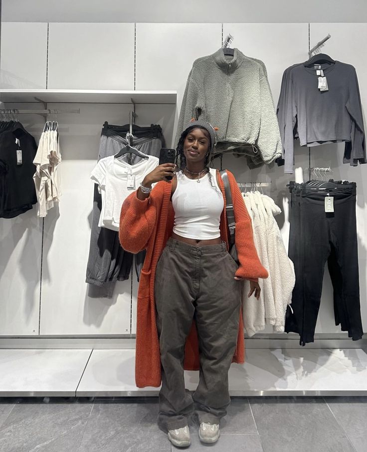 Outfit Inspo Casual, Streetwear Aesthetic, Streetwear Fashion Women, Baddie Outfits Casual, Cute Everyday Outfits, Cute Simple Outfits, Lookbook Outfits, Winter Fashion Outfits, Modest Outfits