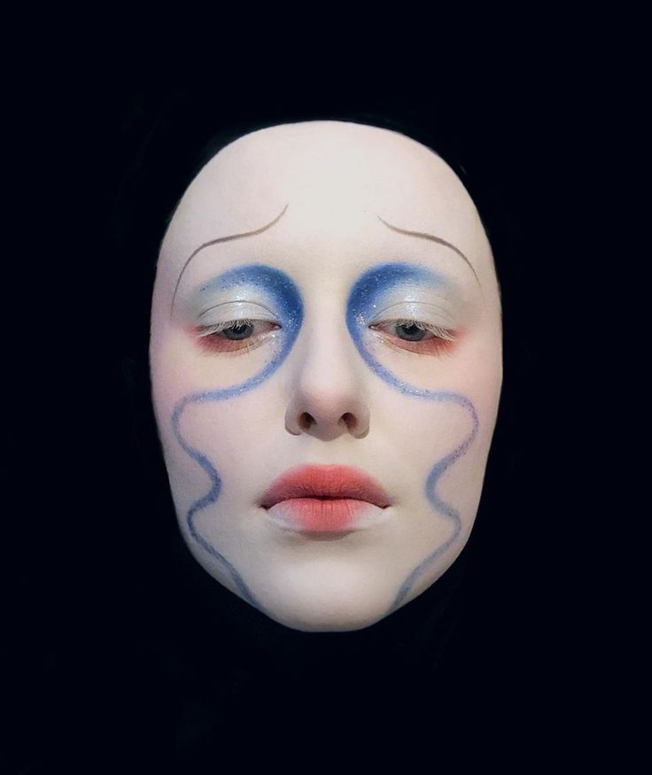 Clowns cry too💧 #drag #dragqueen #qwerrrkout #dragqueens #dragqueenmakeup #dragmakeup #draglook #dragrace #rpdr10 #rpdr #aquaria #clubkid… Funky Makeup, Drag Make-up, Drag Queen Makeup, Face Art Makeup, Drag Makeup, Queen Makeup, Dope Makeup, Stage Makeup, Crazy Makeup