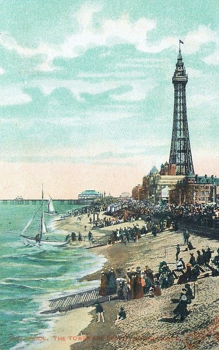 an old postcard shows people walking on the beach in front of the eiffel tower