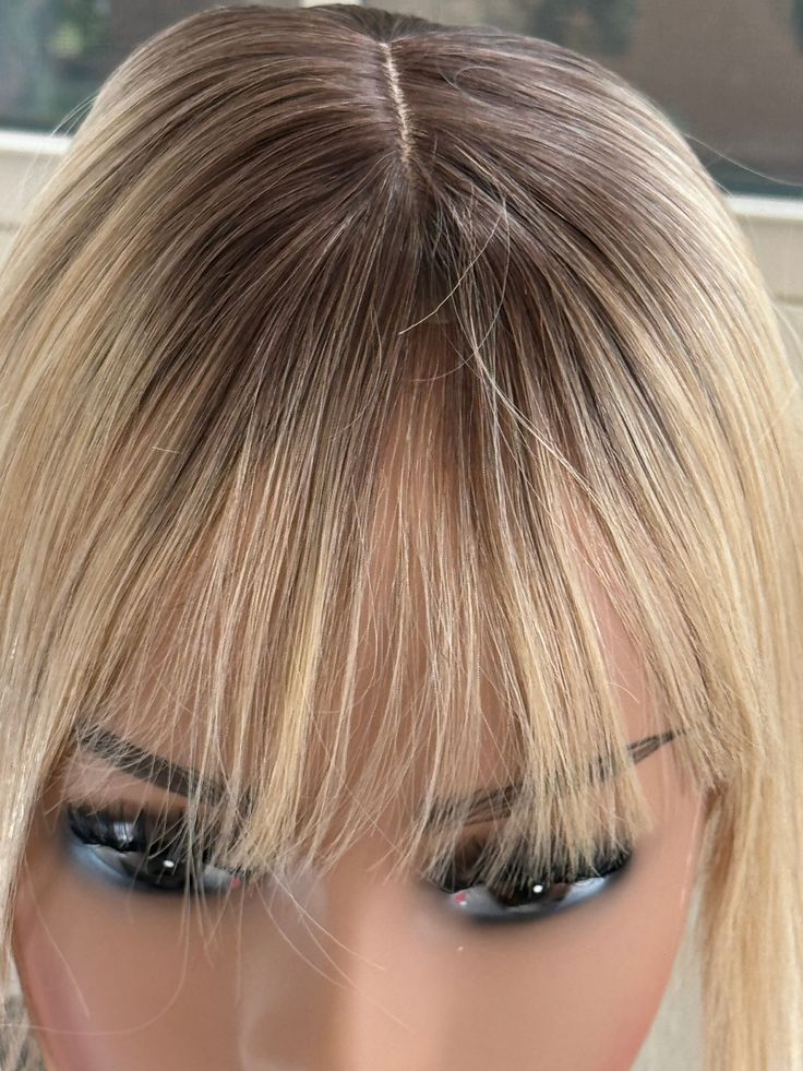 This tillstyle 100% remy human hair with bangs  light blonde with brown roots is  in  10 inch length .This human hair toppers for women is high quality with breathable silk base gives a new beautiful hair style.  This hair topper has a breathable base clip in hair topper light weight updo for thinning hair and boosts self confidence. This topper is easy to use and is hair stylist recommended. This topper is heat resistent yo some extend if used with care. It gives very natural look and adds volu Updo For Thinning Hair, Blonde Brown Roots, Blonde With Brown Roots, White Hair Extensions, Blonde With Brown, Bangs Light, Hair Toppers For Women, Alopecia Hairstyles, Human Hair Toppers