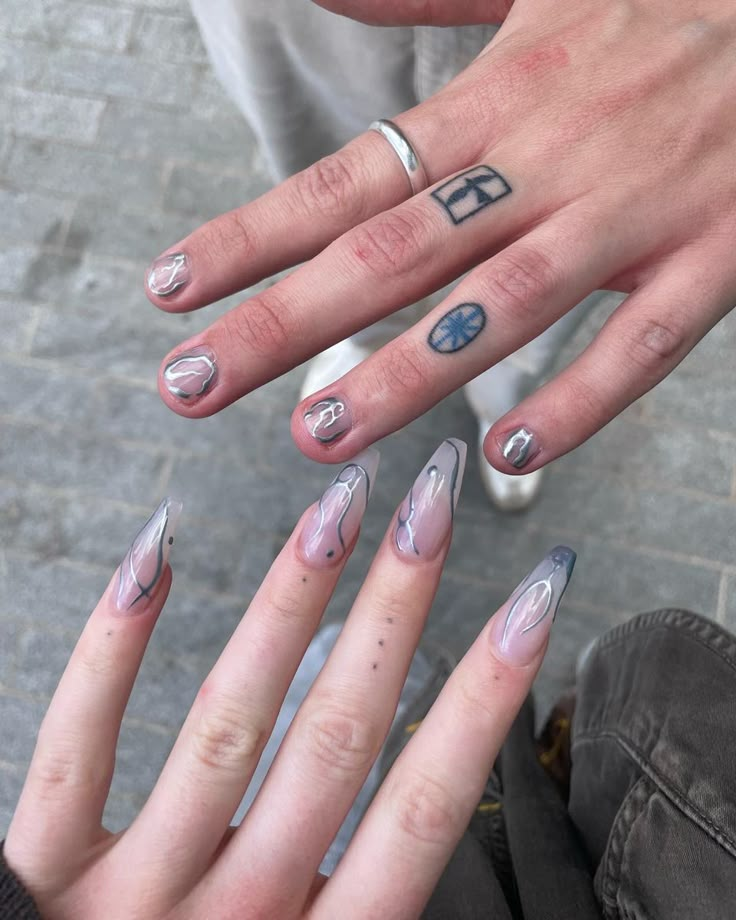 Matching Couple Nails Aesthetic, Matching Nails With Boyfriend Aesthetic, Couple Nails Matching Simple, Matching Couple Nails Boy And Girl, Couple Nails Designs, Nails For Couples, Relationship Nails, Boyfriend And Girlfriend Nails, Couple Nail Art