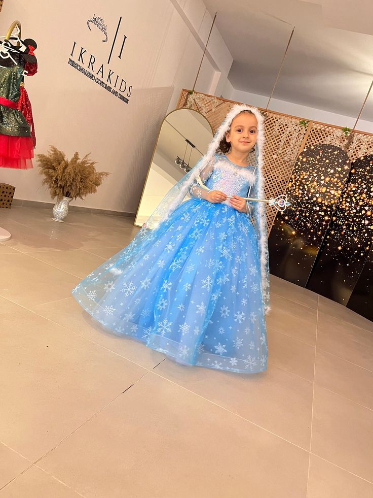 The package includes a dress, cape and accessories. This cool Elsa-inspired costume is back in stock. It is a special production, our product is made of the highest quality materials suitable for children's use... It is fully lined. This dress is handmade. Your little princesses will dazzle in this dress. Perfect for birthdays, photo shoots or parties. - All dresses are made to order. All dress pictures are 100% real product pictures! -You can check out our other Elsa models here. https://www.et Elsa Inspired Dress, Elsa Birthday Party, Costume Princess, Elsa Birthday, Dress Cape, Frozen Costume, Dress Pictures, Elsa Dress, Princess Elsa