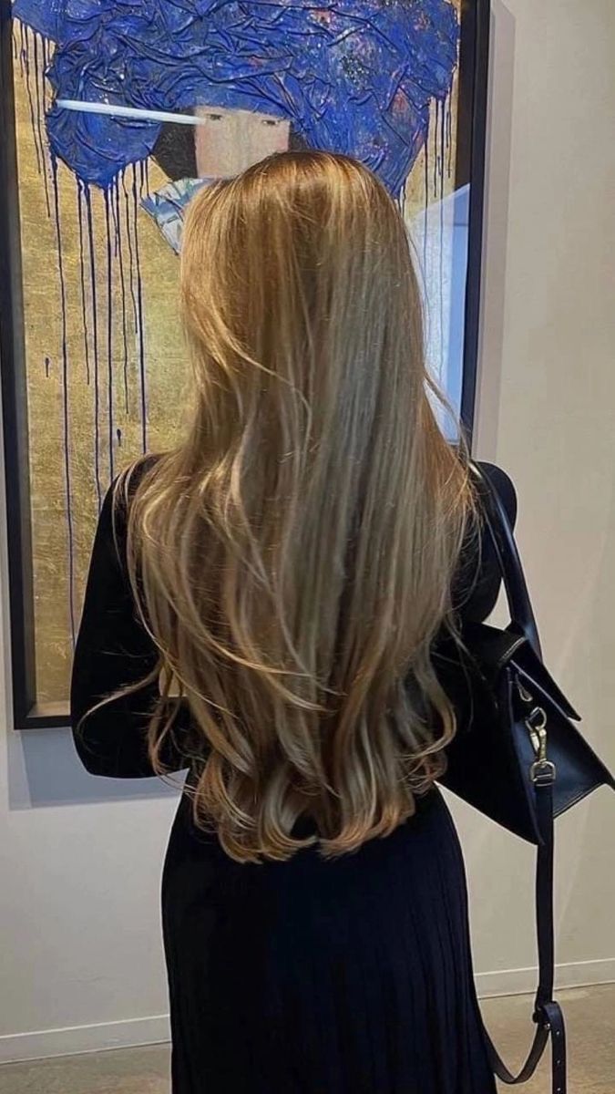 Long Dark Blonde Hair, Rambut Brunette, Dirty Blonde Hair, Blonde Hair Inspiration, Long Blonde, Long Blonde Hair, Hair Inspo Color, Uncharted, Light Brown Hair