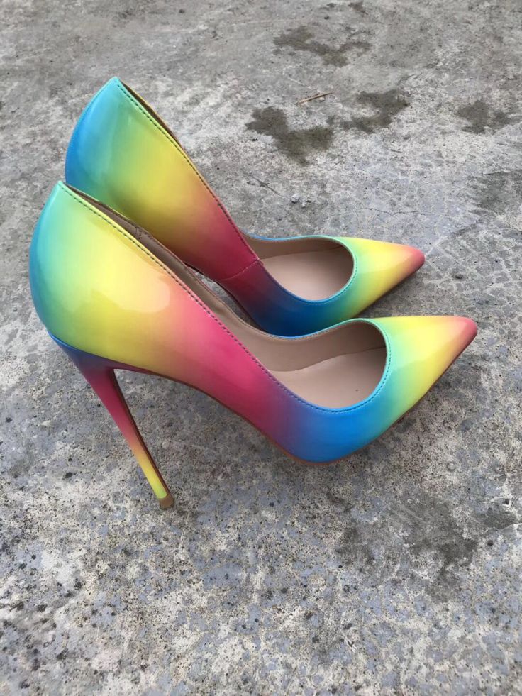 rainbow print heels High Heel Dress Shoes, High Heel Dress, Designer High Heels, Rainbow High, Rainbow Print, Stiletto Pumps, High Heels Stilettos, Party Shoes, Heel Shoes