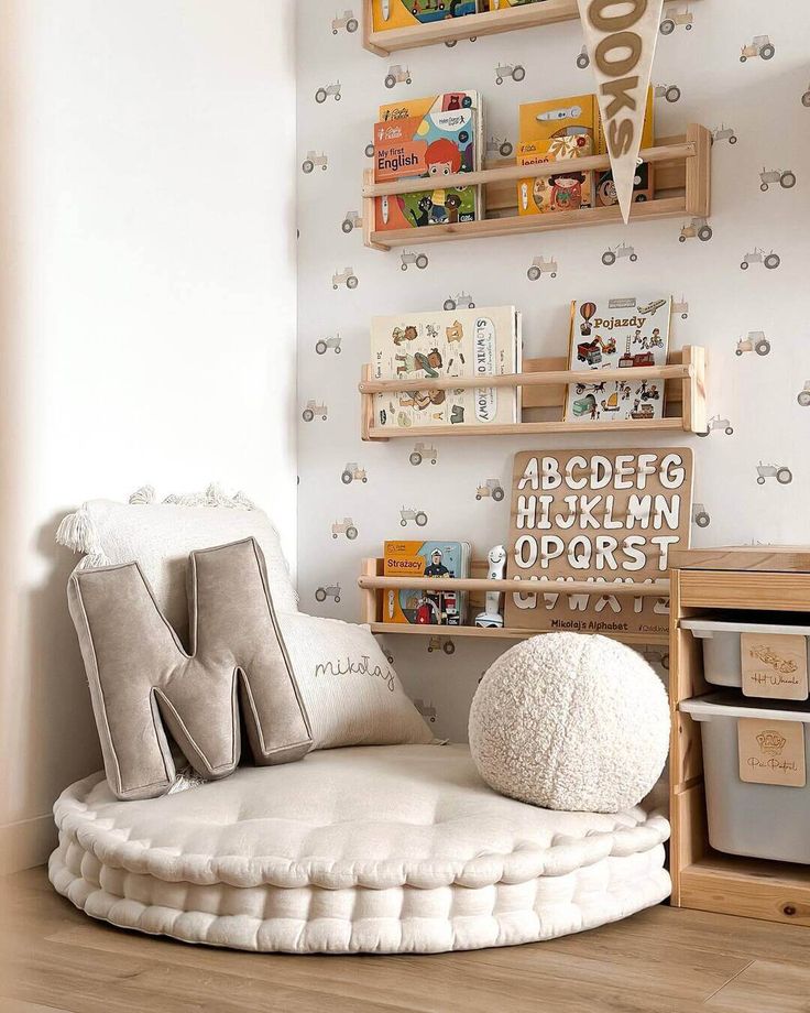 a child's room with bookshelves and toys