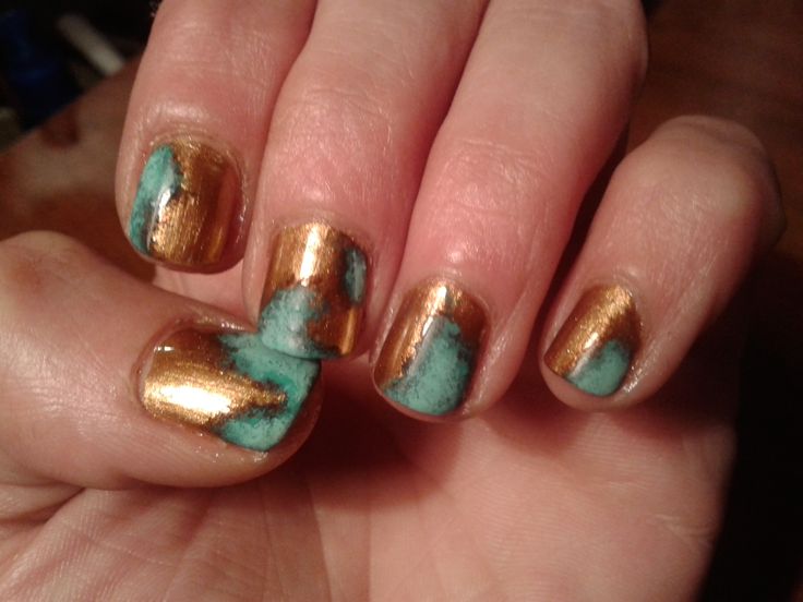 Copper patina nails - metallic coat followed by sponged on turquoise  polish Copper And Turquoise Nails, Metallic Teal Nails, Copper And Blue Nails, Copper And Teal Nails, Teal And Copper Nails, Blue And Copper Nails, Patina Nails, Green And Copper Nails, Copper Nail Art