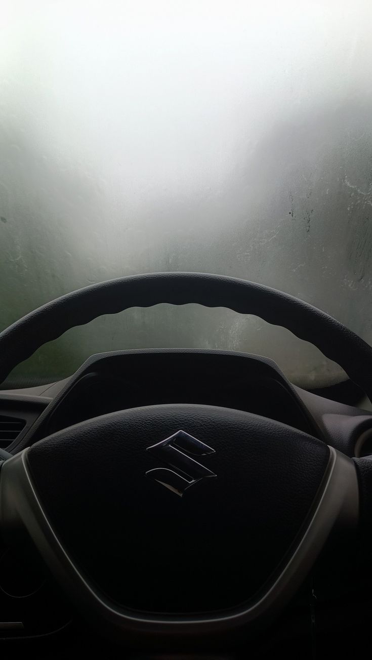 Driver seat view of an Alto 800 when the windshield is fogged. Fake Photo Sick, Alto Car, Car Driver, Delicacy Food, Cafe Design, Car Wallpapers, Minimalist Poster, Cafe, Wallpapers