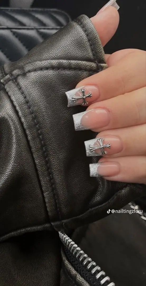 Cross Nails Acrylic Short, Black French Tip Nails Square With Rhinestones, Acrylic Nails Cross Charms, Nails Acrylic With Cross Charm, Nail Designs Cross Charm, Nails Inspiration Back To School, White French Tip With Cross Charm, French Nail Tips Colors, Square Acrylic Nails Cross