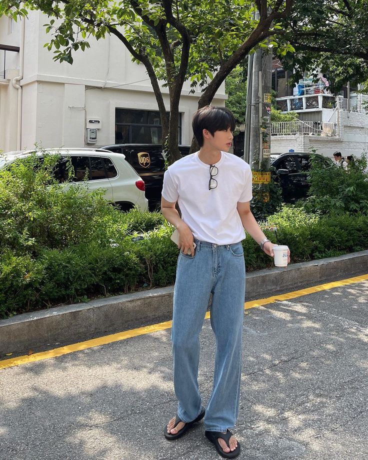 Korean Street Fashion Mens Casual, Korean Outfits Summer, Korean Street Fashion Mens, Summer Korean Outfits, Korean Outfits Men, Korean Men Fashion, Korean Street Fashion Men, Asian Men Fashion, Korean Summer Outfits