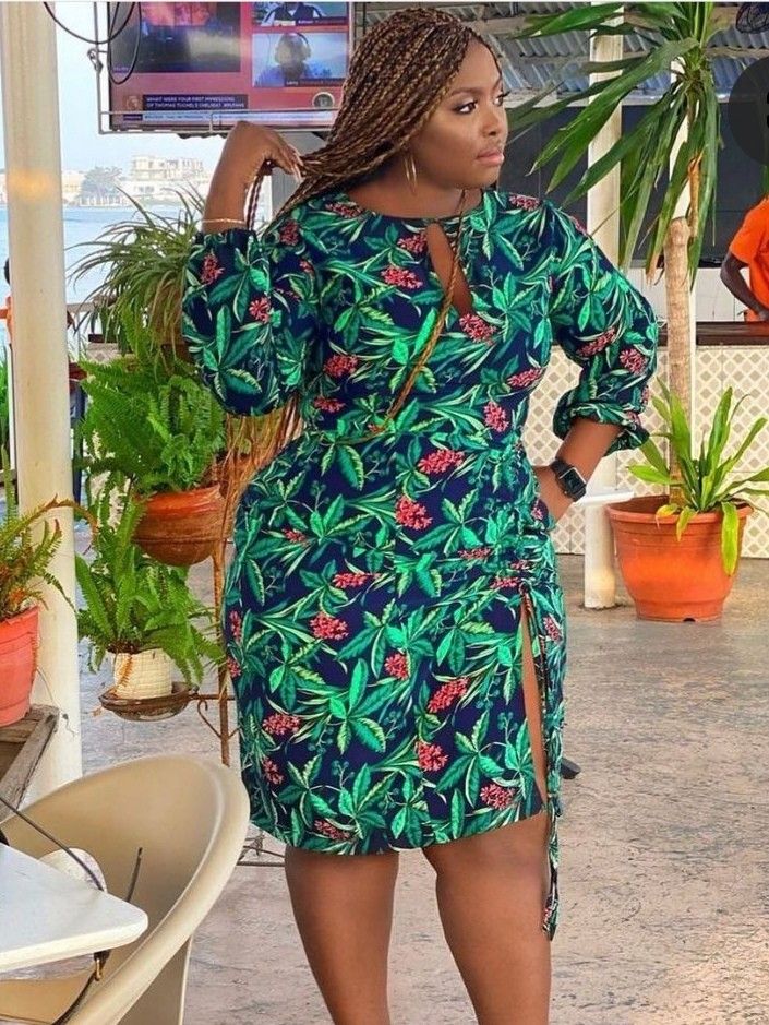 Ankara Styles For Plus Size Ladies, Short Gowns Classy English, Crepe Material Short Gown Styles, Simple Chiffon Short Gowns, African Dress For Ladies, Short Gowns Classy, Dress For Ladies, Classy Short Dresses, 2piece Outfits