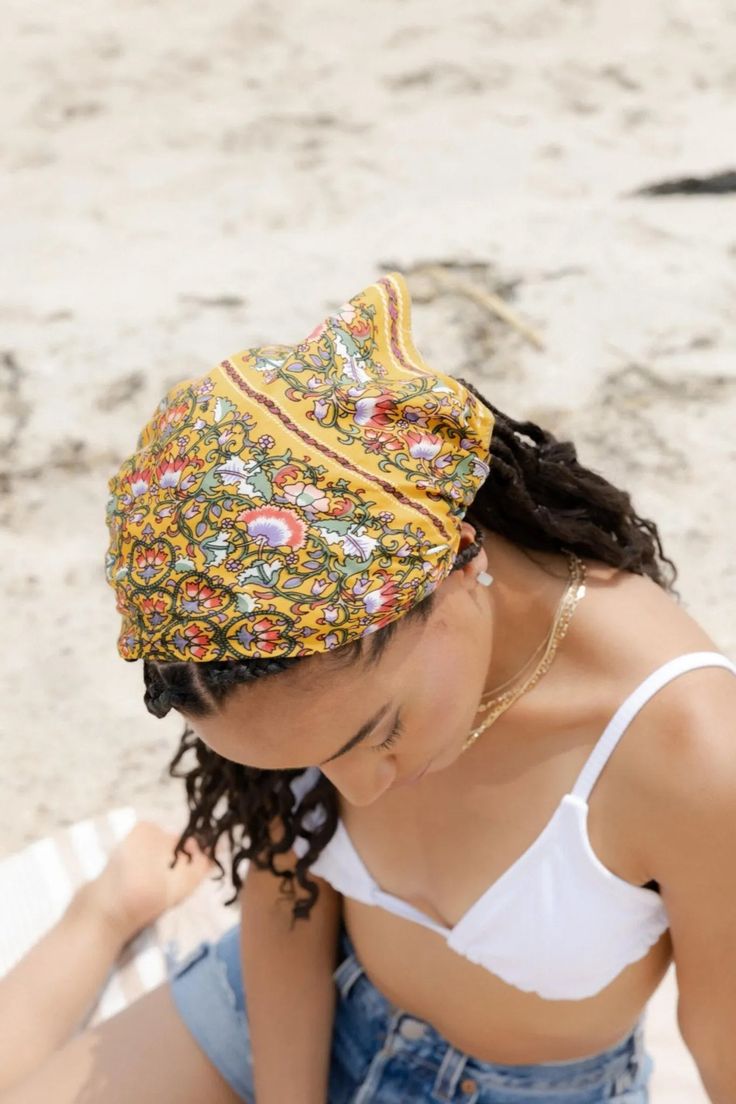 Level up your look with this multicolored, ultra-versatile bandana. Crafted from soft, breathable fabric, this bandana is adorned with whimsical paisley and floral prints. It can be braided into your hair, tied around your neck, or used to accessorize your tote bag—the possibilities are endless! Material: 100% Modal Length: 21" Width: 21" Made In India Bandana Outfit, Head Scarves, Bandanas, Head Scarf, Monster High, New Friends, Level Up, Makeup Nails, Size 20