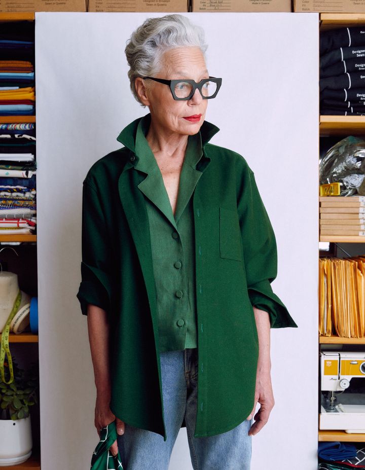 The New Oxford (Exacting Green Merino Wool) Wardrobe From Scratch, Capsule Wardrobe Winter, Best Cardigans, What Do I Wear, Call Mom, Power Dressing, Perfect Wardrobe, Wardrobe Inspiration, Jacket Design