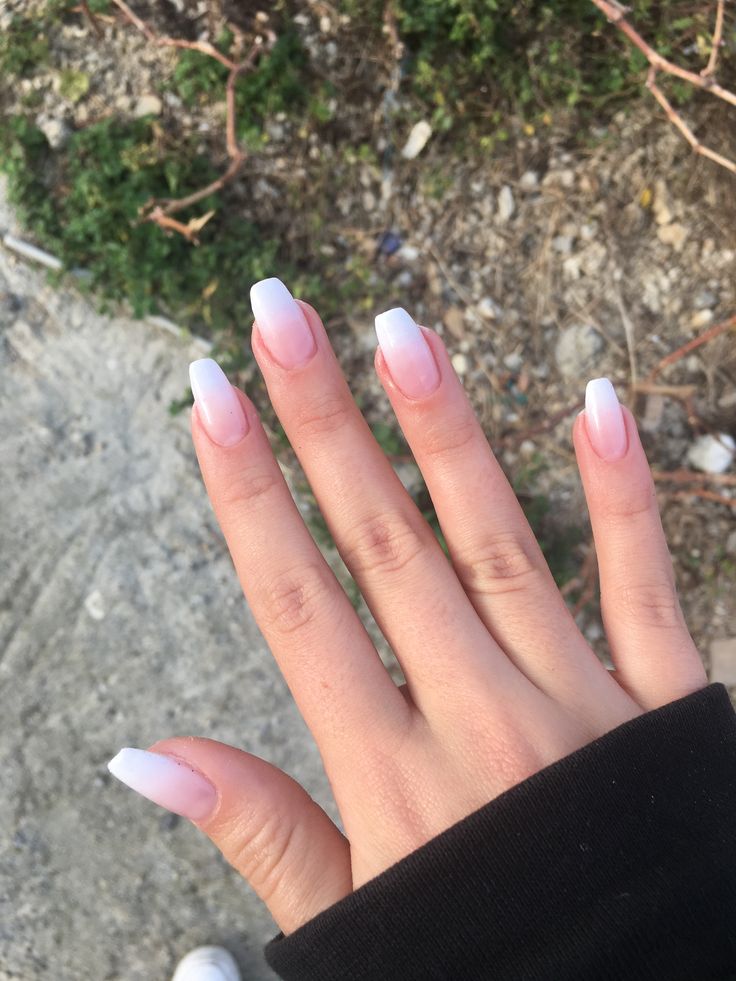 Acrylic Nail Neutral, Solid Square Nails, Nails Ballerina Short, Cute Ballerina Nails, Fresh Acrylic Nails, Nails Inspiration Neutral, Light Nails Design, Nails Kurz, Fresh Nail Ideas