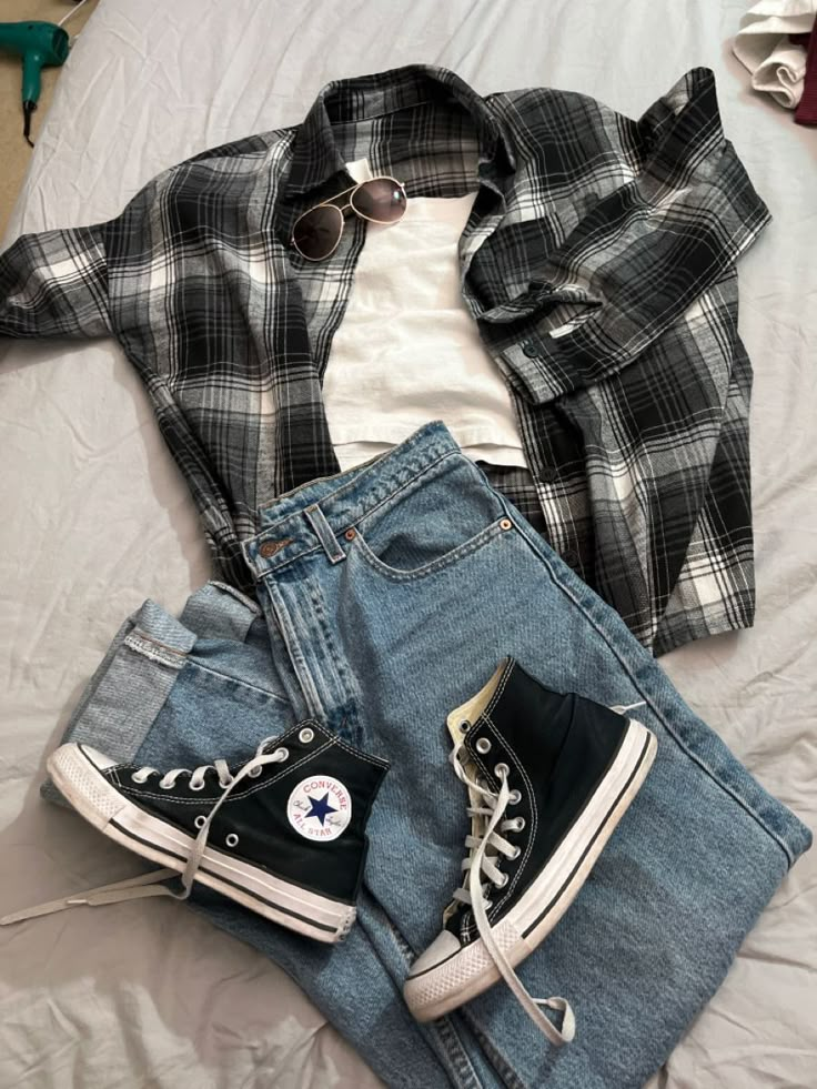 How To Have Style, Downtown Outfits, Guys Clothing Styles, Tomboy Outfits, Tomboy Style Outfits, Swaggy Outfits, Tomboy Fashion, Casual Style Outfits, Teen Fashion Outfits