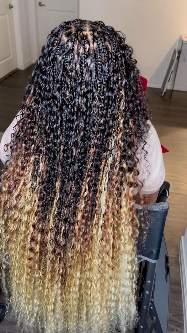 Knotless Goddess Braids, Boho Braided Hairstyles, Latest Braided Hairstyles, Braided Hairstyles For Black Women Cornrows, Beautiful Black Hair, Big Box Braids Hairstyles, Feed In Braids Hairstyles, Goddess Braids Hairstyles, Box Braids Hairstyles For Black Women