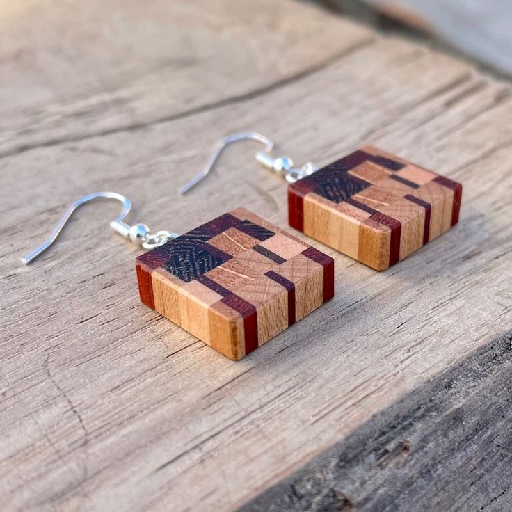 Making Wooden Earrings, Artisan Brown Earrings For Gift, Handmade Mahogany Jewelry Gift, Handmade Mahogany Jewelry For Gift, Mahogany Handmade Jewelry For Gift, Unique Brown Earrings For Gift, Natural Wood Drop Earrings, Natural Color Earrings For Gift, Brown Wooden Earrings As Gift