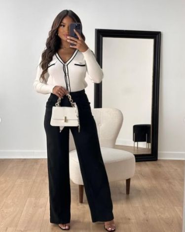 Baddie Business Outfits Elegant, Realtor Casual Outfits, Simple Interview Outfit Women, Nyc Formal Outfits, Navy Blue And Tan Outfit, Baddie Interview Outfit, Hospital Receptionist Outfit, 6thform Outfits, Real Estate Women Outfits