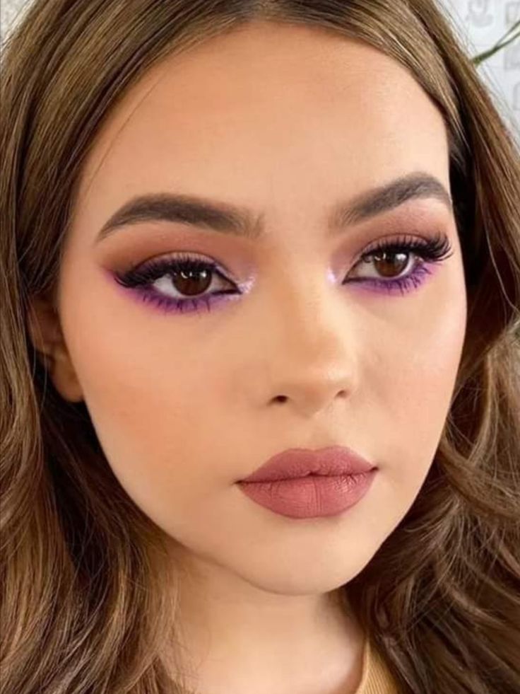 Makeup With Purple Dress, Makeup With Purple, Makeup Looks Pink, Dark Purple Dress, Purple Makeup Looks, Makeup Ojos, Maquillage On Fleek, Purple Eye Makeup, Formal Makeup