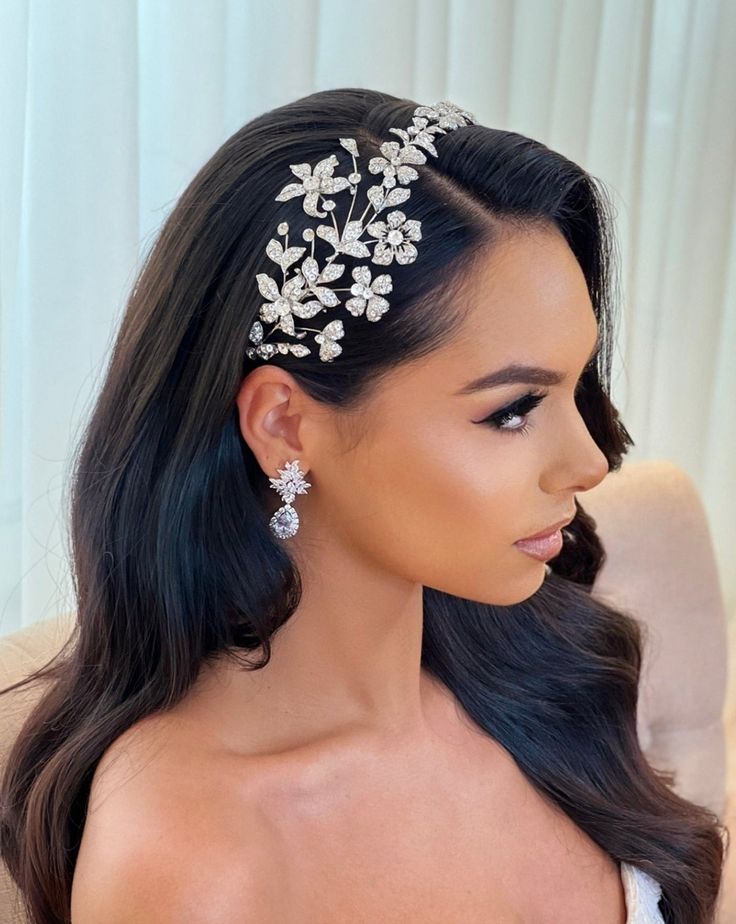 wide end of crystalized silver flower headband on female model with hair down Bridal Hair Ornaments, Bridal Hair Down, Beaded Hair Clips, Rhinestone Hair Comb, Hair Comb Accessories, Wedding Hair Inspiration, Wedding Hair Down, Hair Comb Wedding, Bridal Hair And Makeup