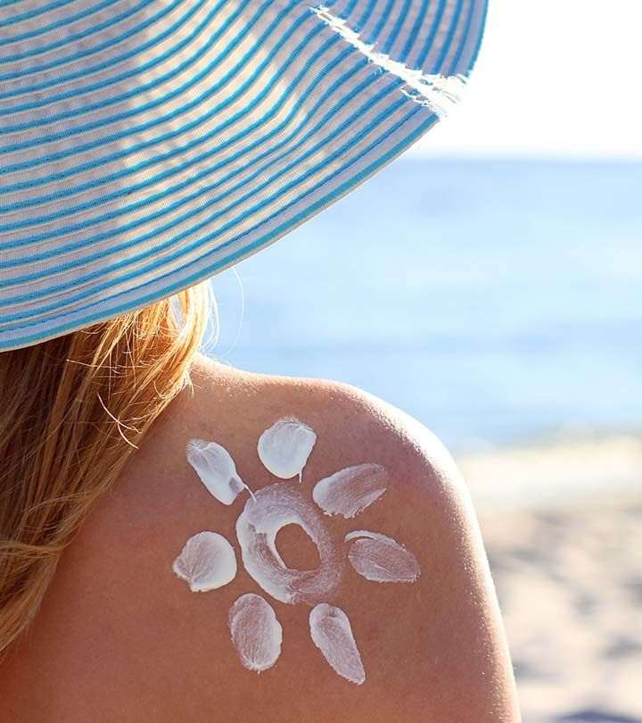 Sunscreen Photography, Autoimmune Awareness, Facial Pics, Sunscreen Natural, Pharmacy Art, Remove Skin Tags Naturally, Skin Care Pictures, Sun Safety, Skincare Products Photography