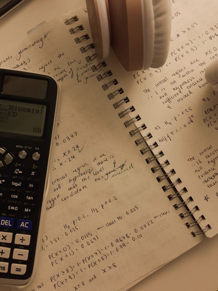 Studying with notebook and calculator headphones Spencer Hastings, Study Board, Studying Life, Studying Math, Academic Motivation, Motivation Board, Study Motivation Inspiration, Rory Gilmore, Studying Inspo