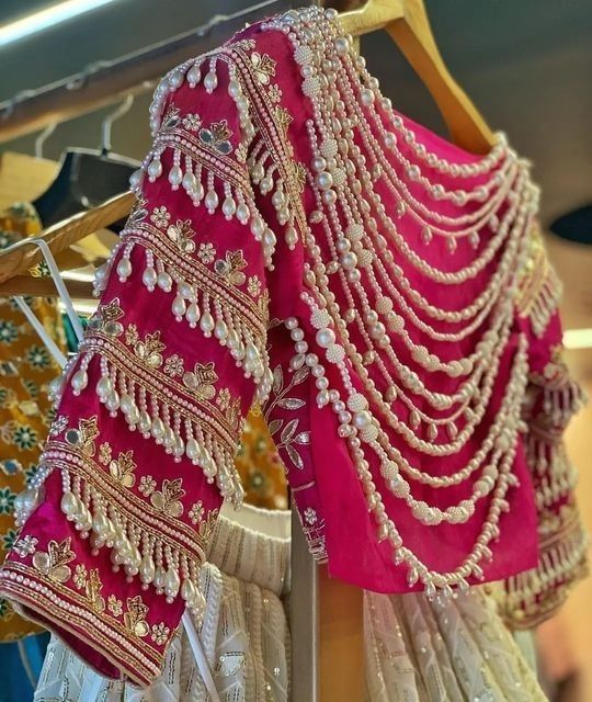 Lehengas For Party Wear, Evening Gowns Short, Gowns Designs, Casual Sundresses, Bridal Suits, Type Of Dress, Lehenga Designs Simple, Latest Bridal Dresses, Designer Gown