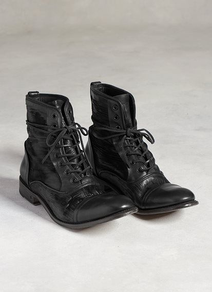 John varvatos Gentleman Shoes, Rugged Style, John Varvatos, Leather Boot, Mens Shoes Boots, Designer Clothes For Men, Men's Boots, Designer Boots, Raw Edge