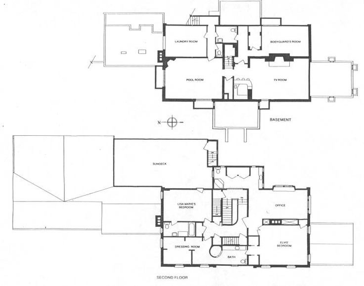 two floor plans for a house with three levels and one level on the second floor