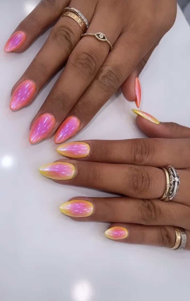 Punta Cana Nails, Nail Inspo Bright, Classic Summer Nails, Crazy Summer Nails, Trendy Chrome Nails, Chrome Summer Nails, Summer Chrome Nails, Chrome Manicure, White Chrome Nails