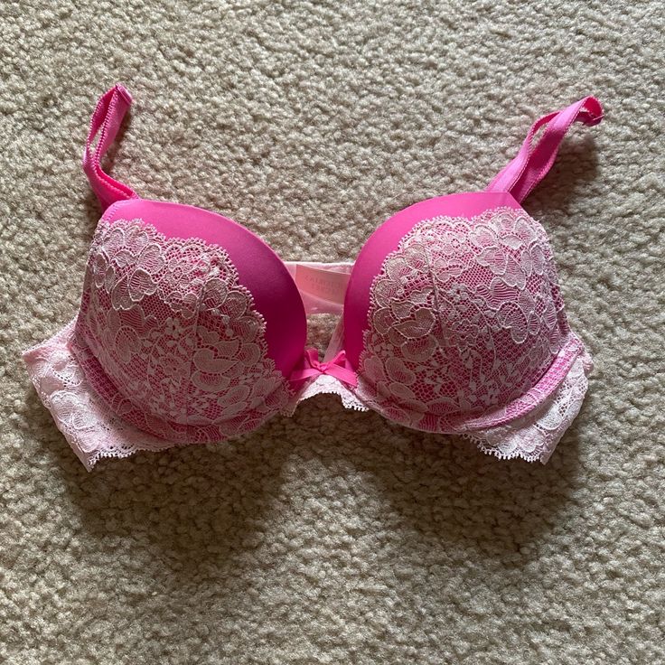 Nwot Victorias Secret Bra 32b - Worn Once For A Boudoir Shoot. Comes From A Smoke Free Home. Pink Bra Top, Pink Bras, Hot Pink Bra, Vs Pink Bras, Victoria Secret Pink Bras, Vs Bras, Cute Bras, Sleep Wear, Victoria Secret Bras