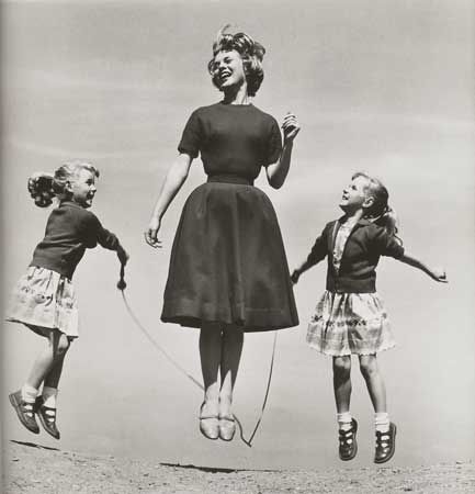 Norman Parkinson, Vintage Editorials, The Age Of Innocence, Sandra Dee, Photography Exhibition, Skipping Rope, Isle Of Wight, Vintage Photographs, Vintage Poster