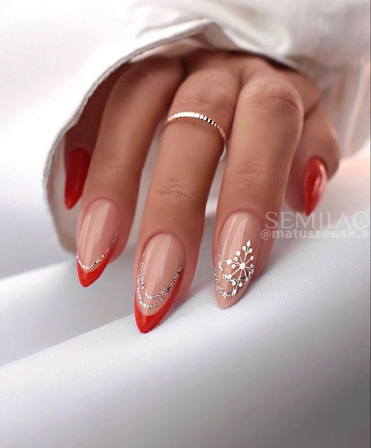 December Nails, Winter Nails Acrylic, Gold Nail, White Nail, Winter Nail Designs, Festival Nails, New Year's Nails, Xmas Nails, Christmas Nail