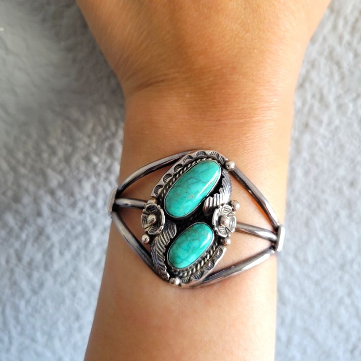 Vintage Sterling Silver Stamped Avg Turquoise Stones Native Design Tarnished In Good Pre-Owned Condition Native Design, Turquoise Bracelet Cuff, Turquoise Cuff, Turquoise Stones, Silver Turquoise, Turquoise Sterling Silver, Turquoise Stone, Vintage Sterling Silver, Womens Jewelry Bracelets