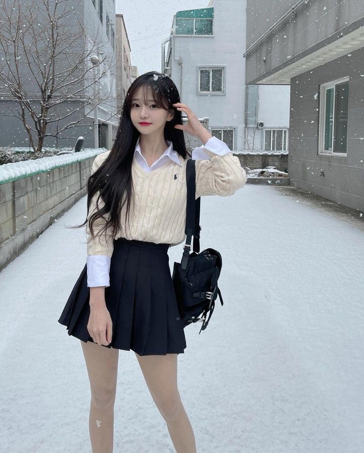 Korean Winter Outfits, Korean Casual Outfits, Korean Girl Fashion, 가을 패션, Girly Outfits, Korean Outfits, Casual Style Outfits, Winter Fashion Outfits, Preppy Outfits