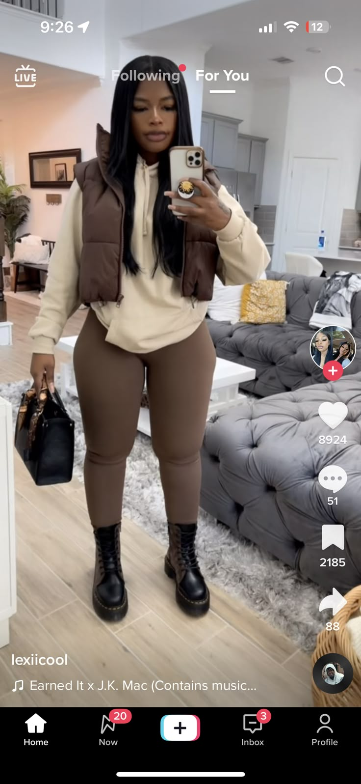 Cute Date Night Outfits Black Women Casual, Cloudy Day Outfit Black Women, Hbcu Winter Outfits, Outfit Ideas For Winter Black Women, Chilli Day Outfit, Casual Winter Outfit Black Women, Houston Outfits Black Women Winter, Atlanta Outfits Black Women Winter, Winter Baddie Outfits Casual School