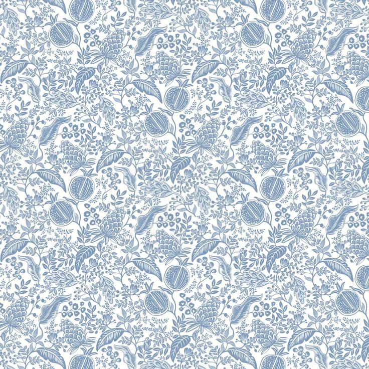 a blue and white floral wallpaper pattern