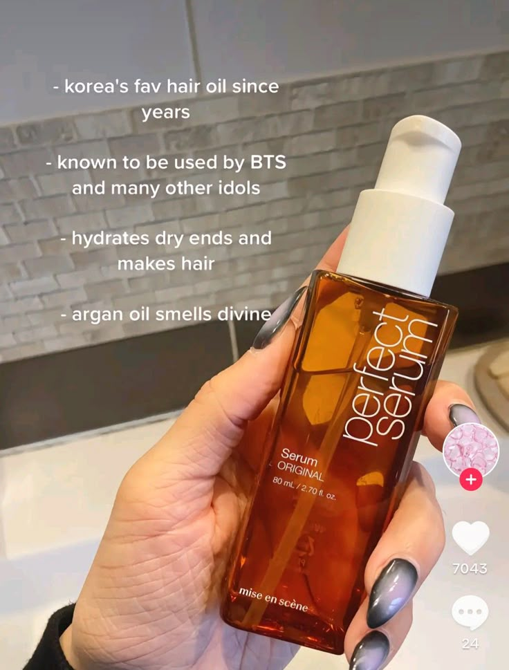 Korean Hair Products, Korean Hair Care Routine, Korean Hair Care Products, Korean Haircare, Hydrating Hair Products, Korean Hair Care, Korea Skincare, Japanese Hair Care, Viral Aesthetic