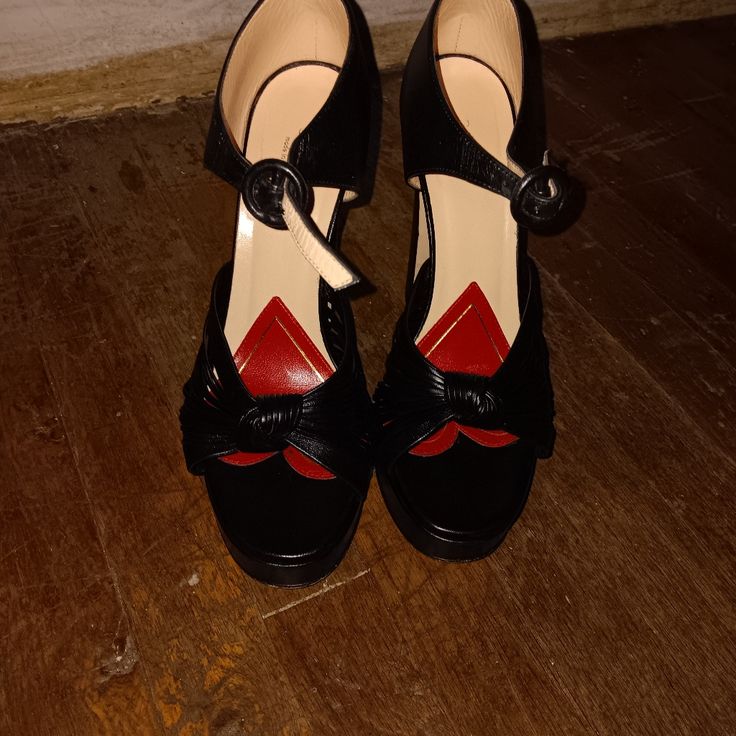 Women Black Gucci Heels. Slightly Worn. Looks New. Bought For $1200. Gucci Shoes Women, Gucci Heels, Gothic Vintage, Witch Aesthetic, Gucci Black, Gucci Shoes, Shoes Heels Boots, Shoes Women Heels, Heeled Boots