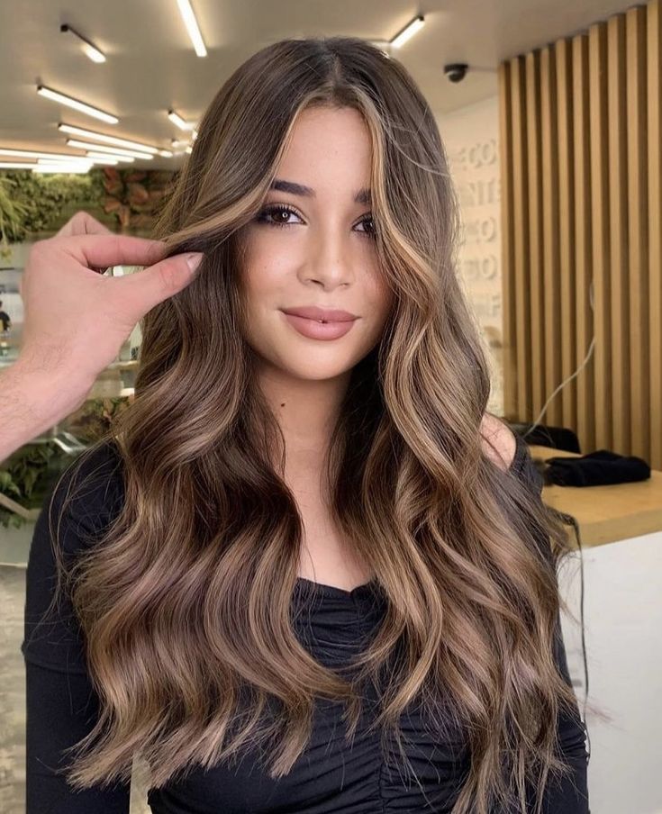 Babylights Hair Brunette, Light Brown Full Hair Color, Bruslight Hair, Sunkissed Balayage Brunettes, Sunkissed Brunette Balayage, Espresso Highlights, Balyage Long Hair, Sunkissed Hair, Babylights Hair