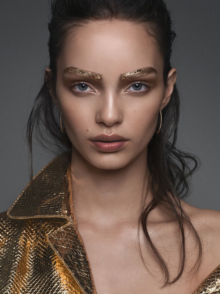 Yulia Gorbachenko's profile Luma Grothe / Harper's Bazaar / Gold Standart Gold Make Up, Luma Grothe, Gold Makeup, Salalah, Beauty Shoot, Editorial Makeup, Makati, Beauty Editorial, Harper's Bazaar