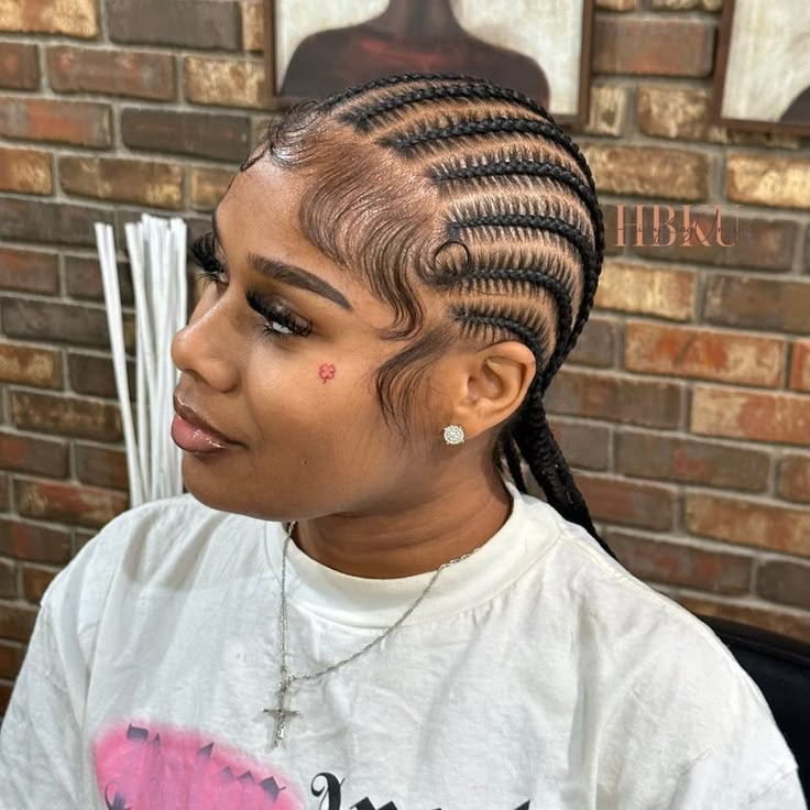 Razored Pixie Bob, Blonde Balayage Pixie, Hair Attachments, Razored Pixie, Balayage Pixie, Most Beautiful Hair, Straight Back Braids, Braided Hairstyles For Black Women Cornrows, Feed In Braids Hairstyles