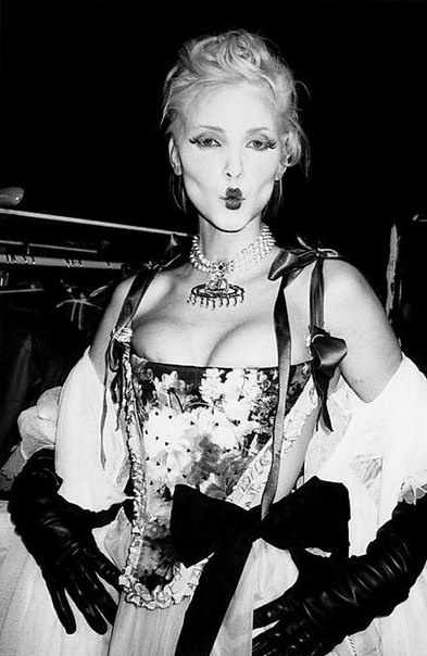 Roxanne Lowit, Vivienne Westwood Fashion, Nadja Auermann, Estilo Punk, New Wave, Vivienne Westwood, Couture Fashion, Runway Fashion, Desi