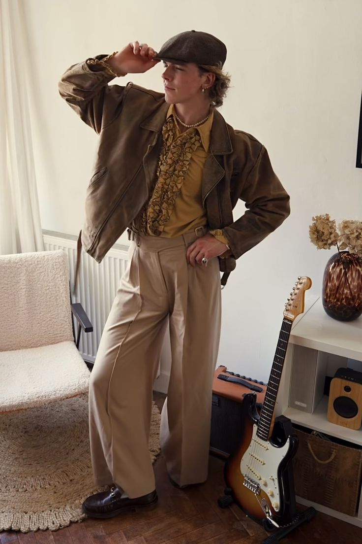 20s Guys Outfit, 1900s Outfits Men, 70s French Fashion Men, Grandpa Clothes Aesthetic Men, 70s High School Fashion, Irish Fashion Mens, Christmas Outfit Aesthetic Men, Spring 70s Outfit, 1920s Aesthetic Men