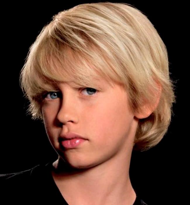 Pageboy haircut for boys Boys Haircuts Long Hair, Pageboy Haircut, Kids Hairstyles Boys, Cool Boys Haircuts, Boy Haircuts Long, Toddler Boy Haircuts, Baby Boy Hairstyles