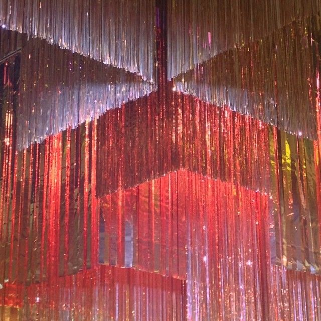 ✨🍥✨🍥✨ Confetti System, Look Disco, 70s Disco, Studio 54, Disco Party, Kitsch, Lobby, Confetti, Mood Board