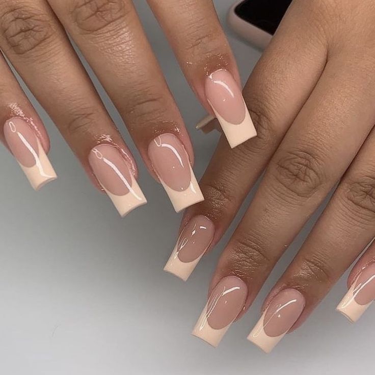 Cute Brown French Tip Nails, Brown French Tip Nails, Brown French Tip, Ongles Beiges, Nude Press On Nails, Tan Nails, Trendy Fall Nails, Brown French, Beige Nails