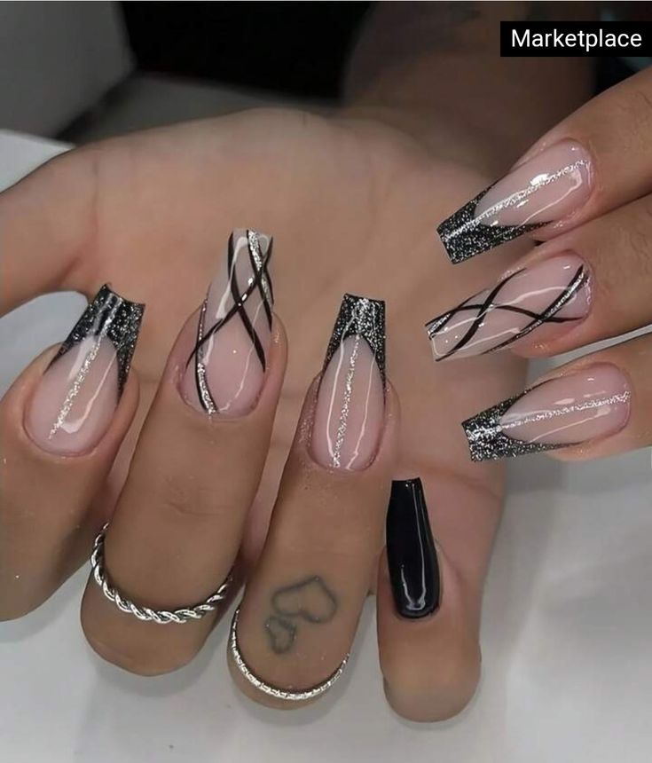 Black Cool Nail Designs, Grey Nail Art Designs Classy, Lime Green Black And White Nails, Black Birthday Nails Coffin, Black And Glitter Ombre Nails, Black And Nails Silver, Silver Tip Acrylic Nails, Cute Prom Nails Acrylic, Black Vacation Nails