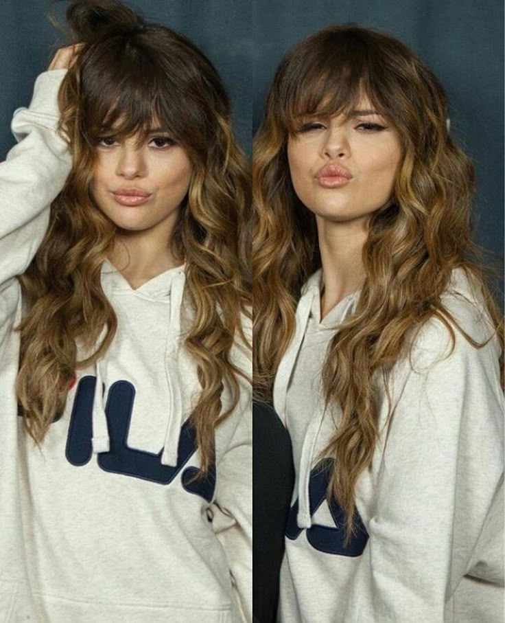 Cute Selena Gomez Revival Hair, Selena Gomez Hair Color Highlights, Selena Gomez Ombre Hair, Selena Hair, Corte Shaggy, Selena Outfits, Selena Gomez Aesthetic, Selena Gomez Street Style, Hairstyles For Everyday